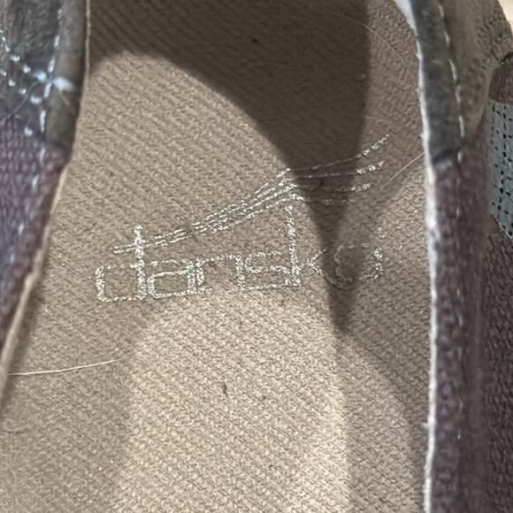 Dansko Olisa Printed Canvas Sneaker Dark Brown Silver Size 8.5-9 - Picture 10 of 11